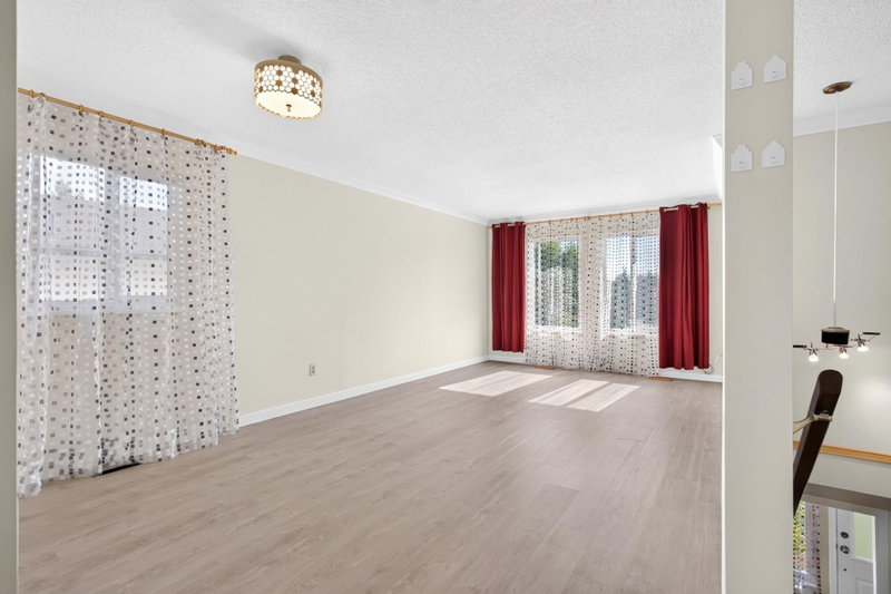 3167 Sechelt Drive