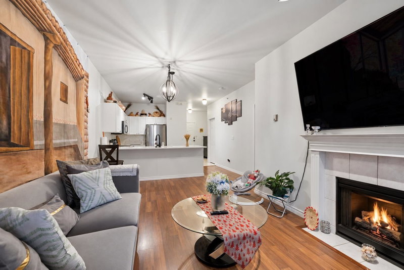 102 - 2109 Rowland Street