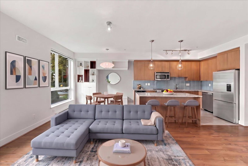 108 - 735 15th Street W