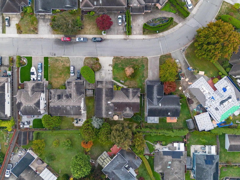 4695 London Crescent