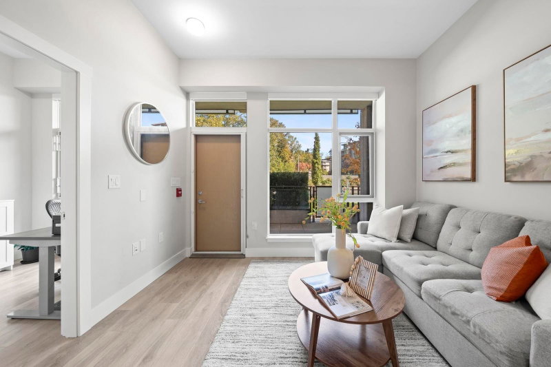 101 - 3588 Sawmill Crescent