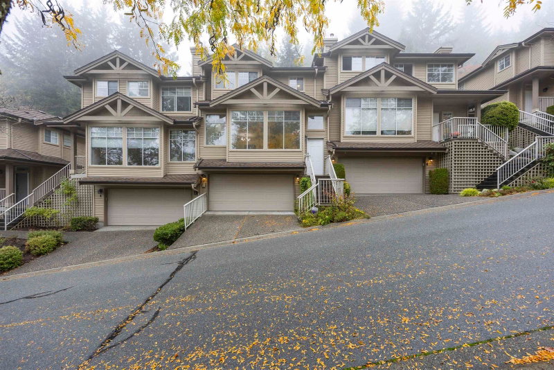 5 - 2979 Panorama Drive