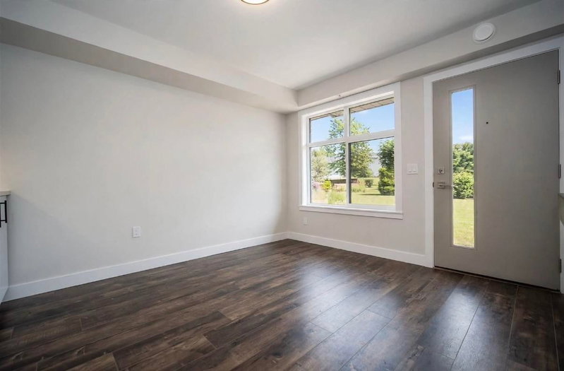 129 - 46150 Thomas Road