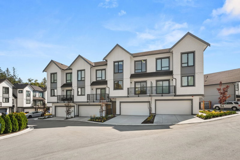 75 - 16487 89 Ave