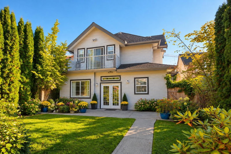 607 Sunset Avenue