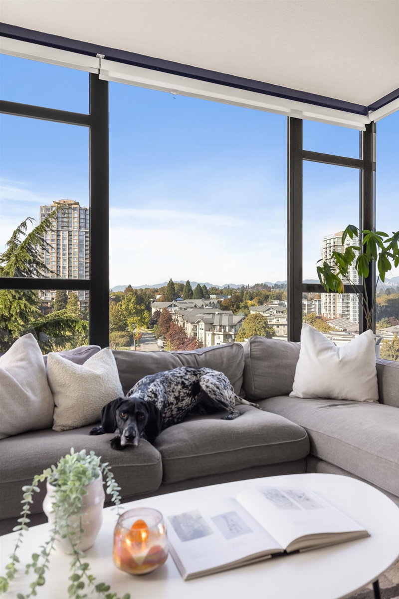 1105 - 15 Royal Avenue E