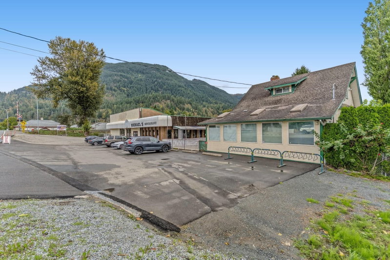 37191 Lougheed Highway