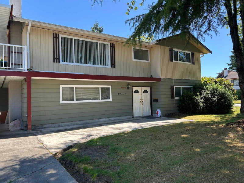 10771 Rosecroft Crescent