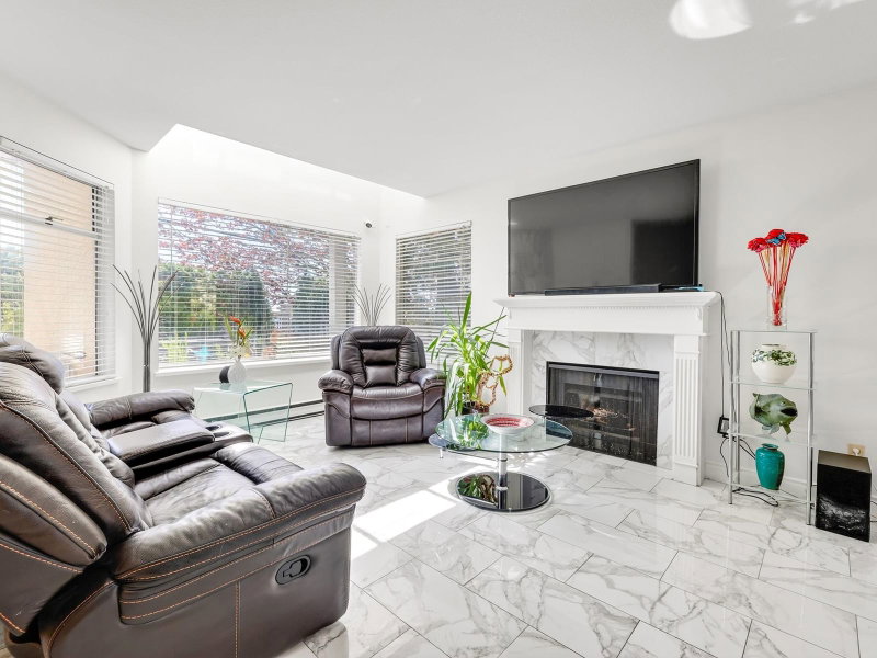 101 - 1225 Merklin Street