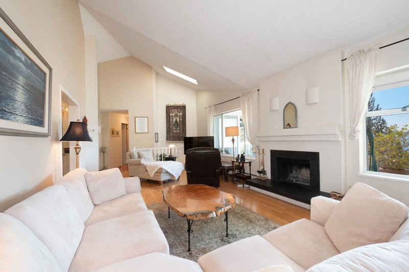 25 Tidewater Way