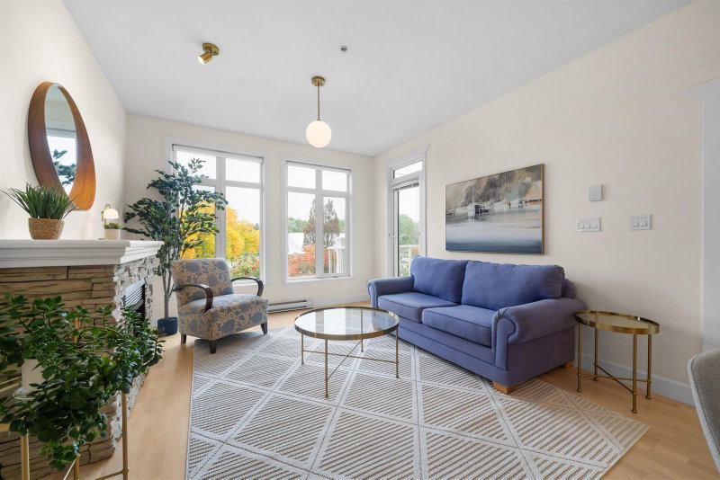 319 - 4280 Moncton Street