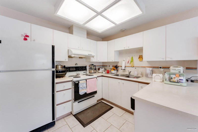 24 - 8120 General Currie Road