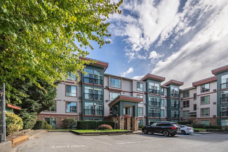 207 - 33485 South Fraser Way