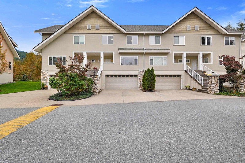 15 - 1200 Edgewater Drive