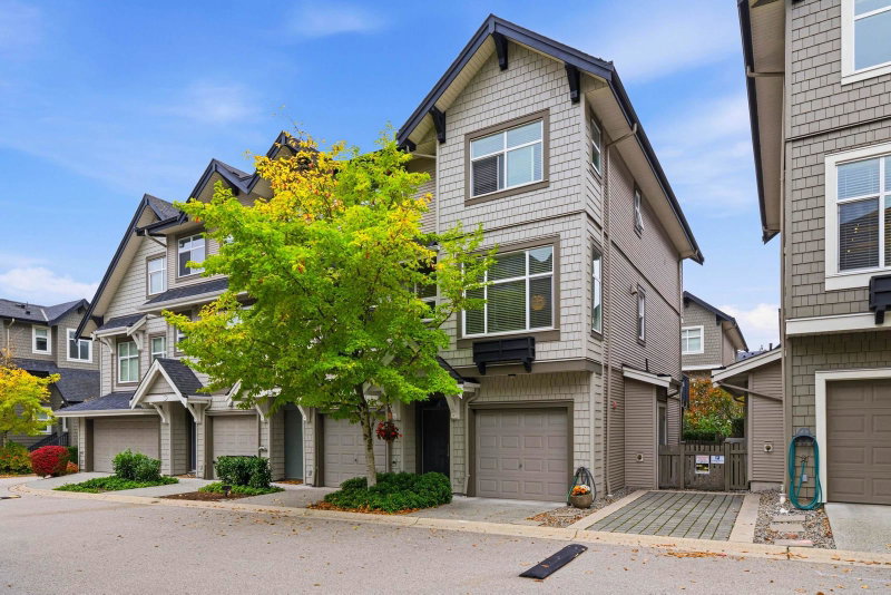 709 Premier Street