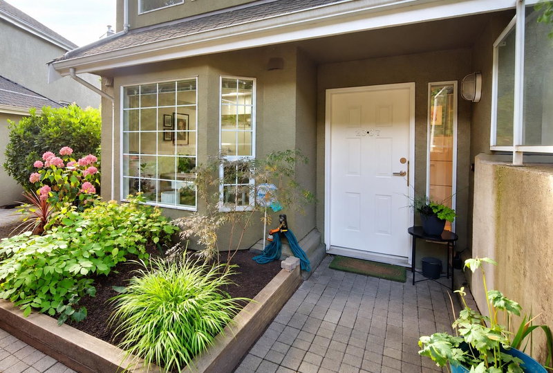 2337 Quayside Court