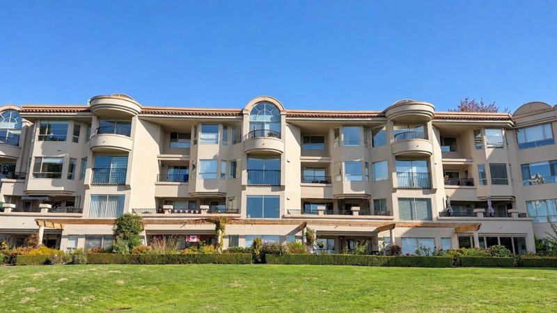 306 - 1859 Spyglass Place