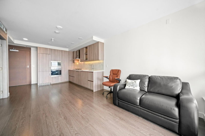 1107 - 433 Marine Drive SW