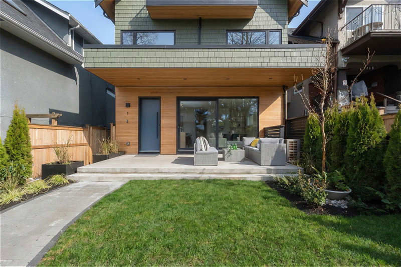 1 - 2755 11th Avenue W