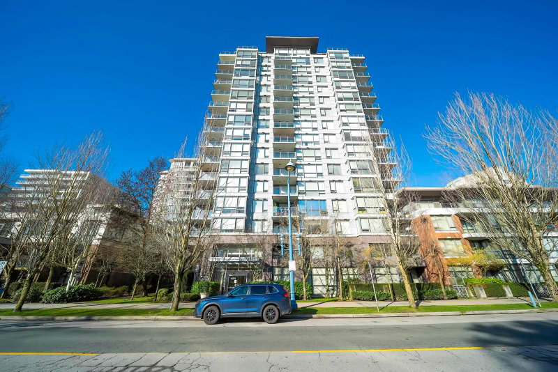 1801 - 6331 Buswell Street