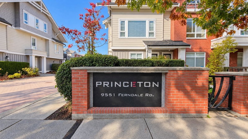 25 - 9551 Ferndale Road