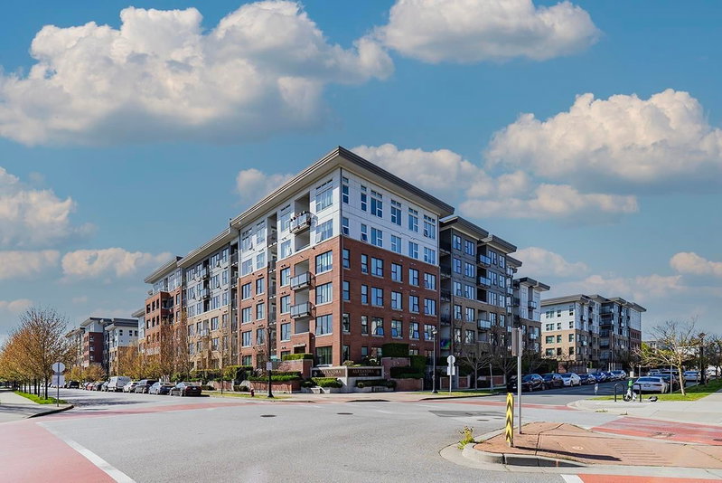603 - 9399 Alexandra Road