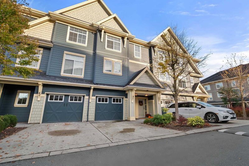 41 - 45290 Soowahlie Crescent