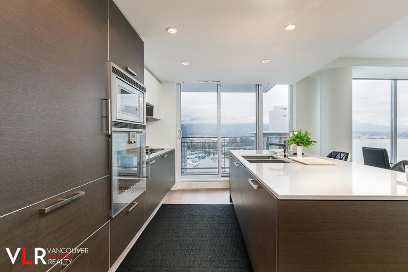 1102 - 1499 Pender Street W