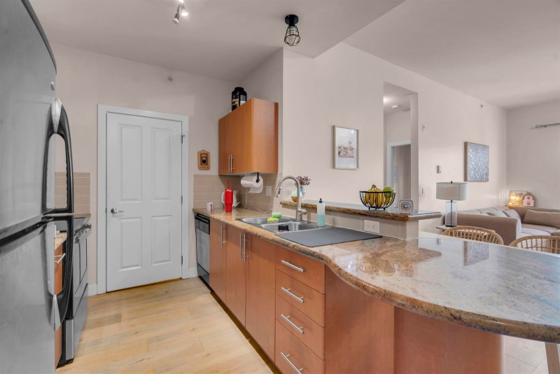 402 - 2478 Shaughnessy Street