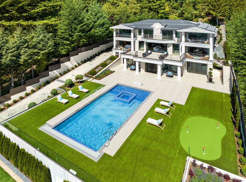 1123 Crestline Road
