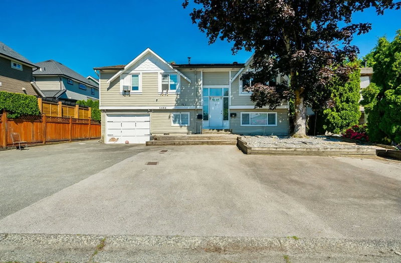 5886 184a Street
