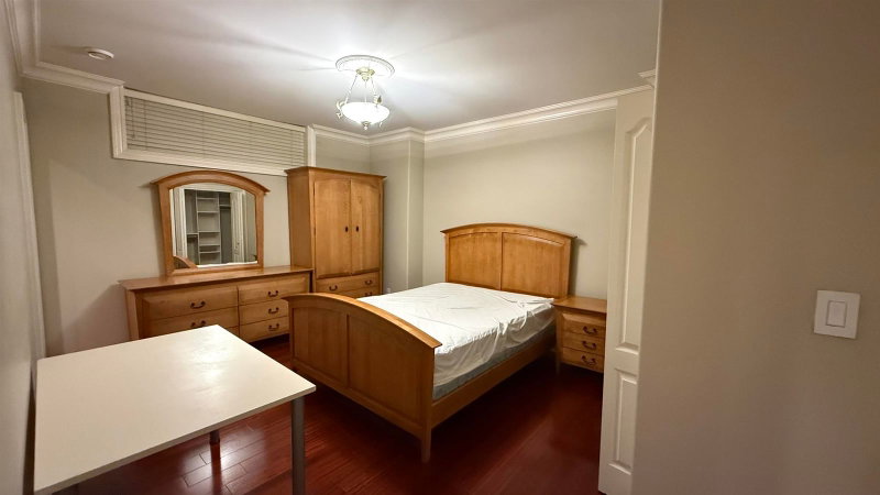 1 Bed Basement - 7000 Burris Street