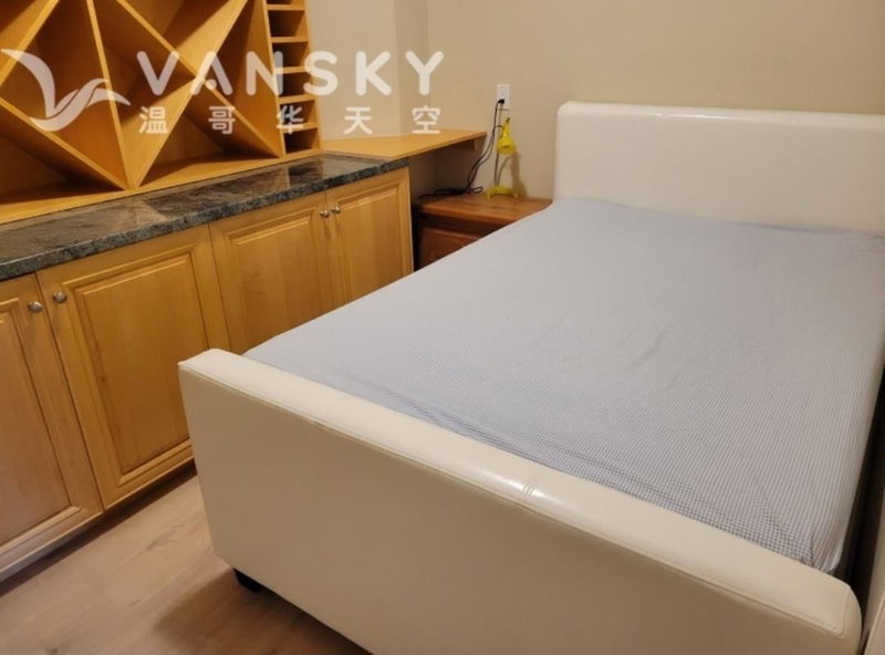 2 Bed Basement - 7000 Burris Street