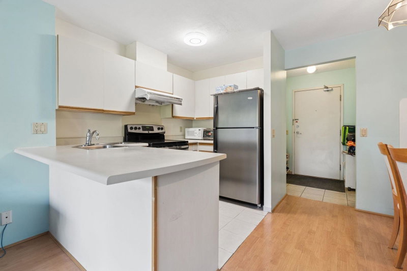 407 - 3970 Carrigan Court