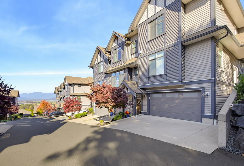 36 - 5756 Promontory Road
