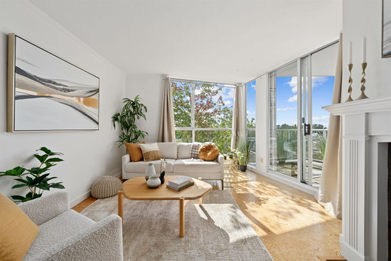 409 - 8430 Jellicoe Street