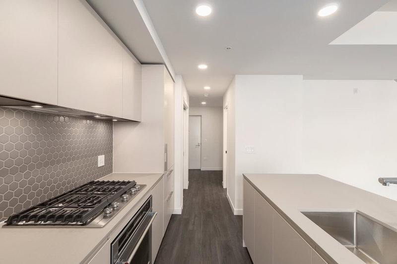111 - 1502 Scott Crescent