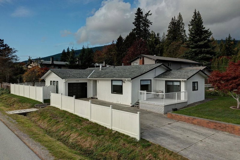 776 Seacot Way
