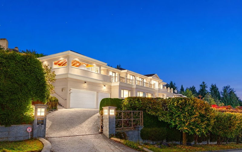 1579 Errigal Place