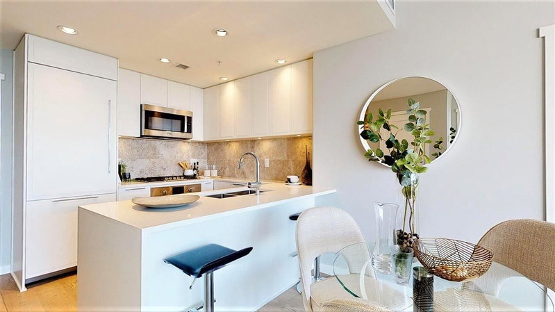 1108 - 118 Carrie Cates Court