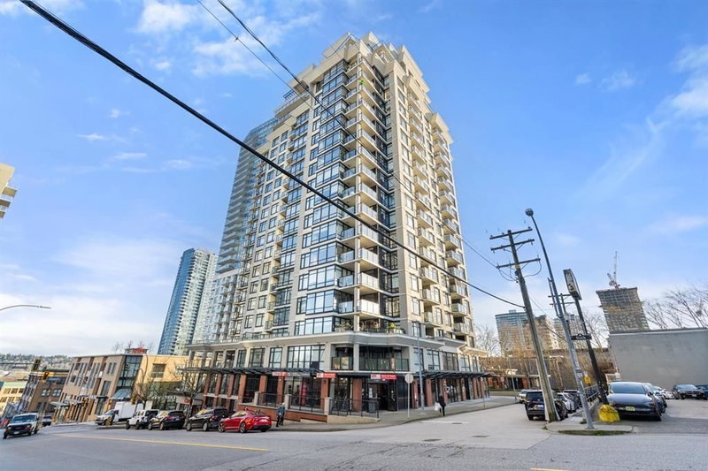 1203 - 610 Victoria Street