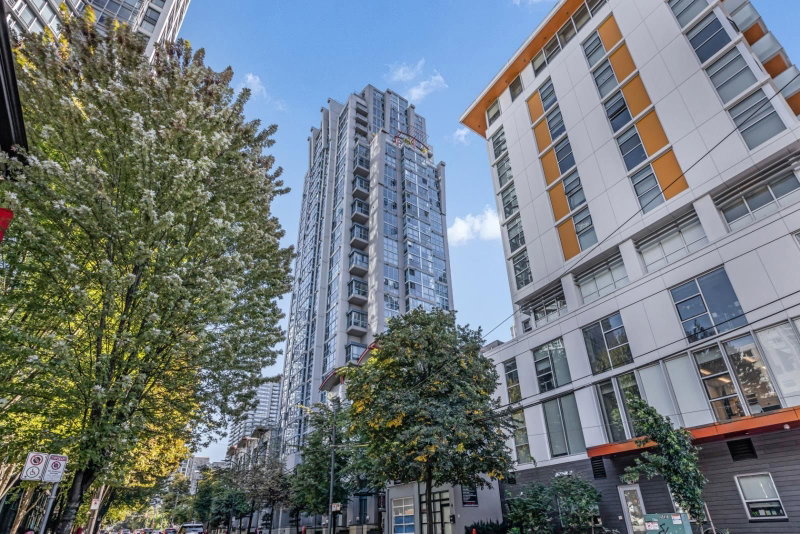 306 - 1238 Seymour Street