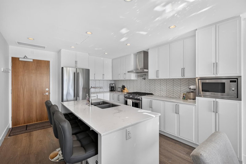 508 - 4477 Hastings Street