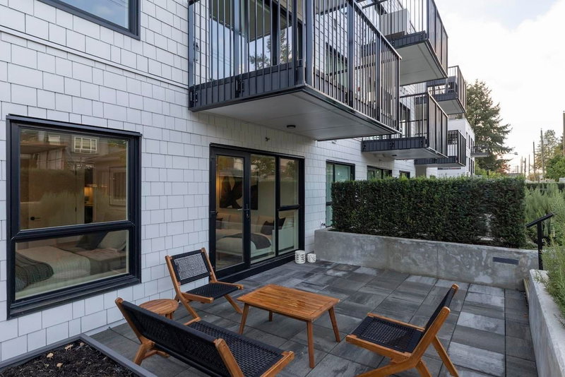 111 - 2235 Broadway E