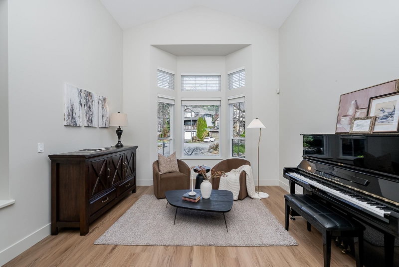 109 Cranberry Court