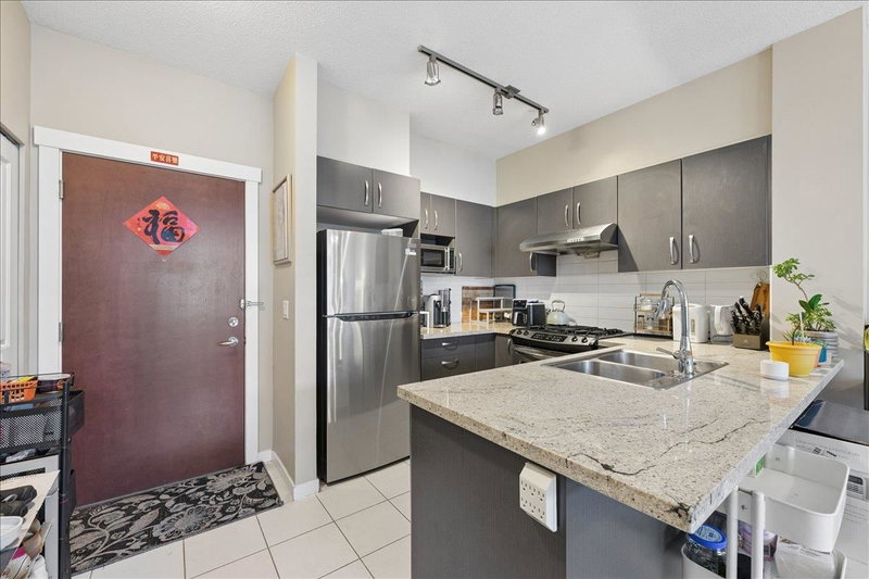 427 - 9288 Odlin Road