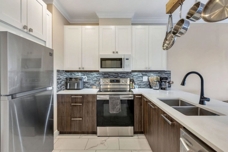 310 - 2109 Rowland Street