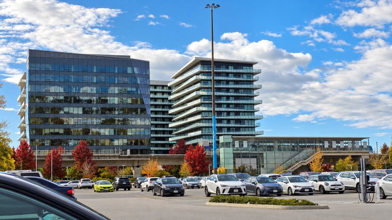 301 - 7977 Lansdowne Road