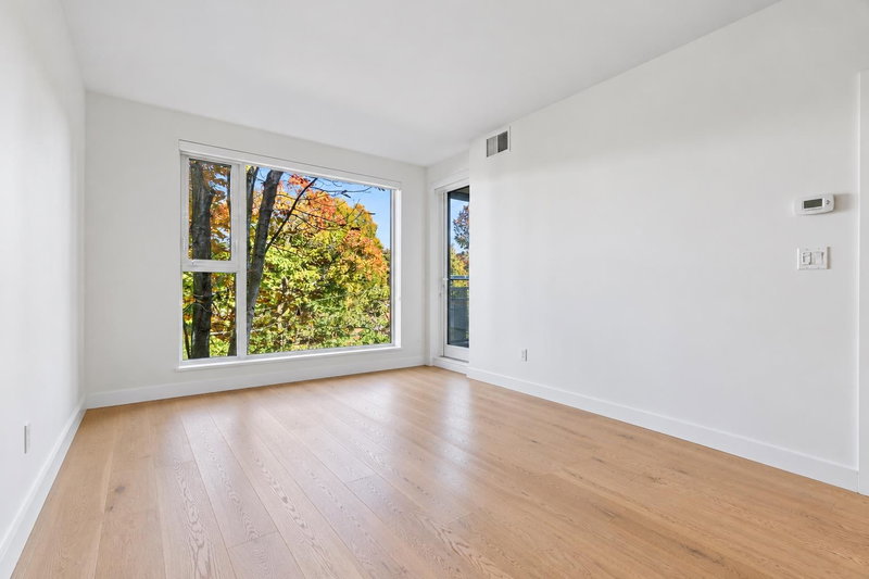 310 - 1515 Atlas Lane