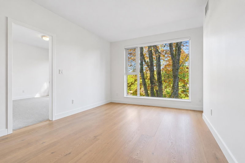 310 - 1515 Atlas Lane